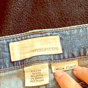 Maurices 15/16 long jeans